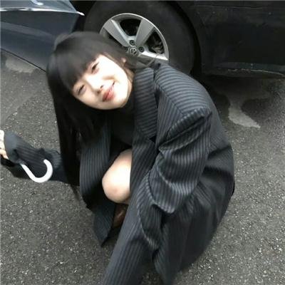 一人有一点颜色